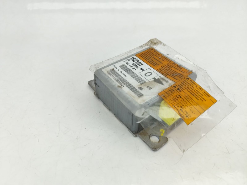 Recambio de centralita airbag para nissan terrano ii (r20) 2.7 td 4wd referencia OEM IAM 285568F000  