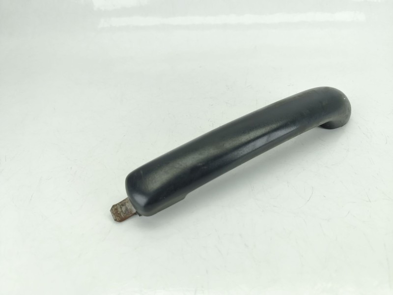 Recambio de agarradera trasera para nissan terrano ii (r20) 2.7 td 4wd referencia OEM IAM 739400X800  