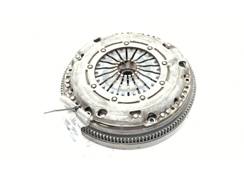 Recambio de kit embrague para seat leon (5f1) 1.5 tgi referencia OEM IAM 04E141016F  