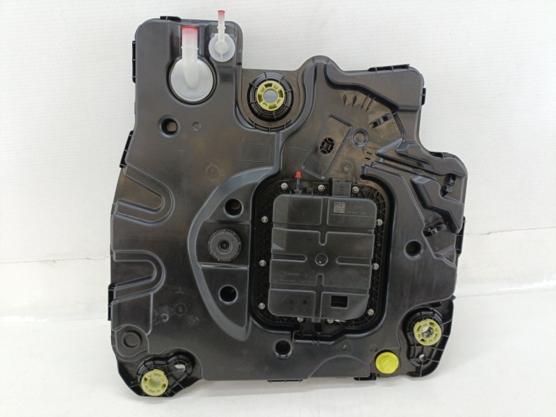Recambio de deposito adblue para citroën c4 cactus 1.5 bluehdi 100 referencia OEM IAM 9827948380  