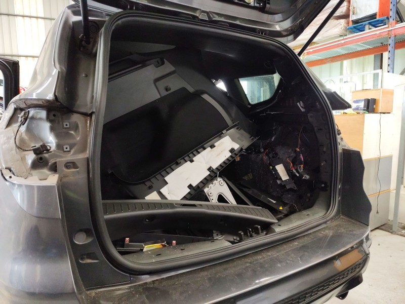 Recambio de gomas contorno puerta para ford kuga ii (dm2) 1.5 tdci referencia OEM IAM   