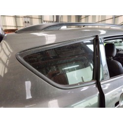 LUNA CUSTODIA TRASERA DERECHA GV44S29750BA 