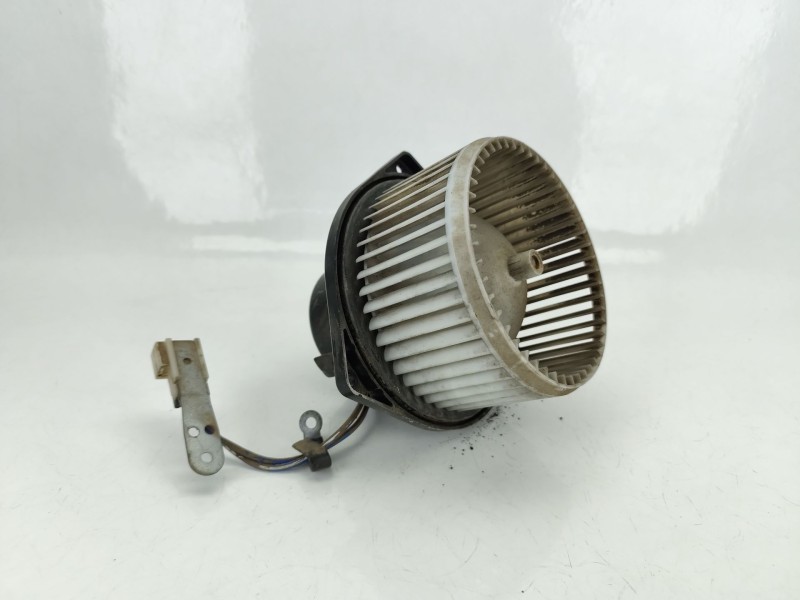 Recambio de motor calefaccion para nissan terrano ii (r20) 2.7 td 4wd referencia OEM IAM 272200F000  