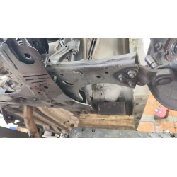 BRAZO SUSPENSION INFERIOR DELANTERO IZQUIERDO 68318011AG 