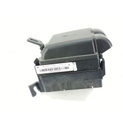 CAJA RELES / FUSIBLES R2XT14D068EAB 