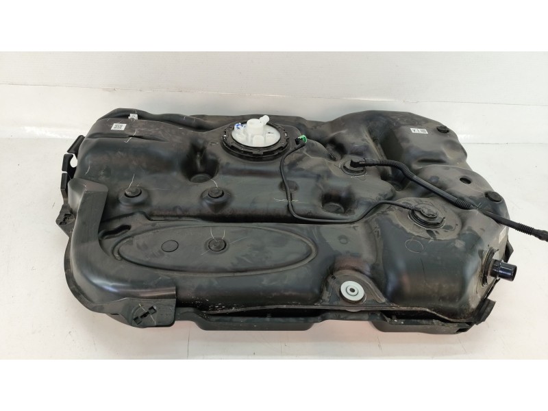 Recambio de deposito combustible para toyota rav 4 v (_a5_, _h5_) 2.5 hybrid (axah52) referencia OEM IAM 7700142350  