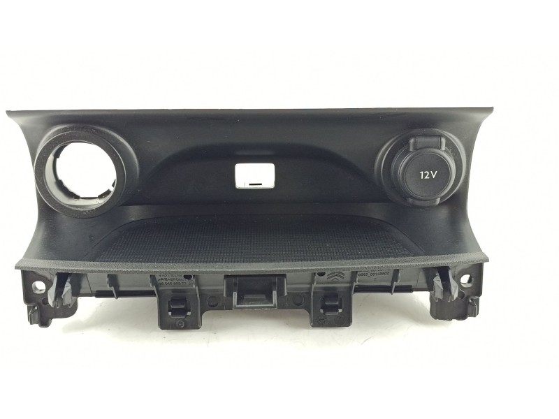 Recambio de moldura para citroën c4 cactus 1.5 bluehdi 100 referencia OEM IAM 958300155773  