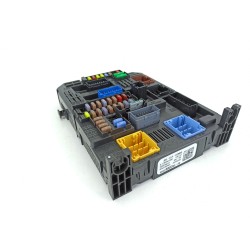 CAJA RELES / FUSIBLES 9832880380 