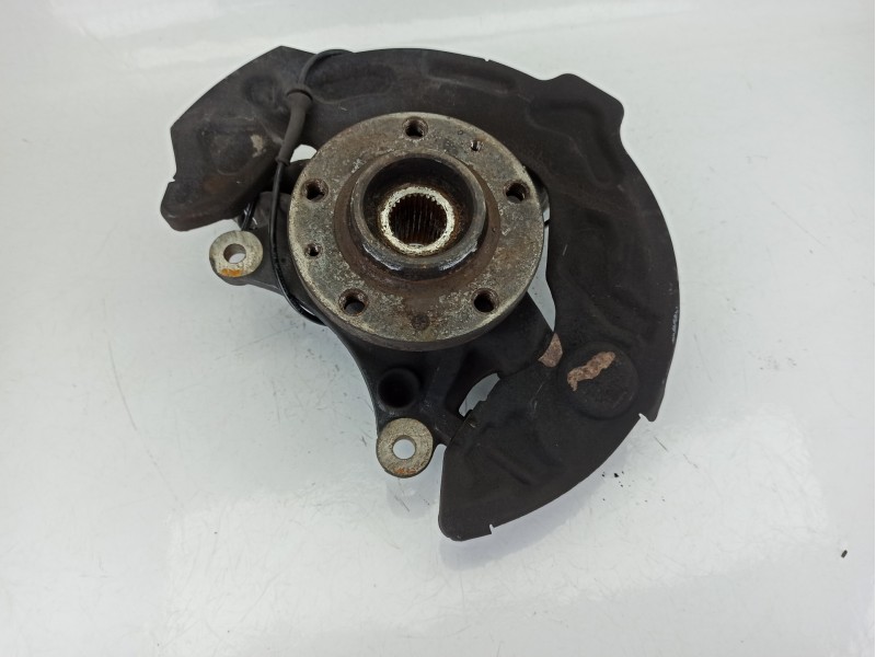 Recambio de mangueta delantera izquierda para peugeot 508 i (8d_) 2.0 hdi referencia OEM IAM 3646A9  