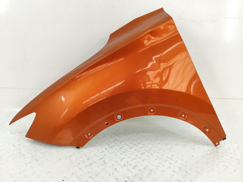 Recambio de aleta delantera izquierda para mg zs suv (azs1) 1.5 vti referencia OEM IAM 10292951SEPP  