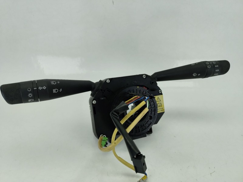 Recambio de mando multifuncion para fiat grande punto (199_) 1.3 d multijet referencia OEM IAM 7354104230  