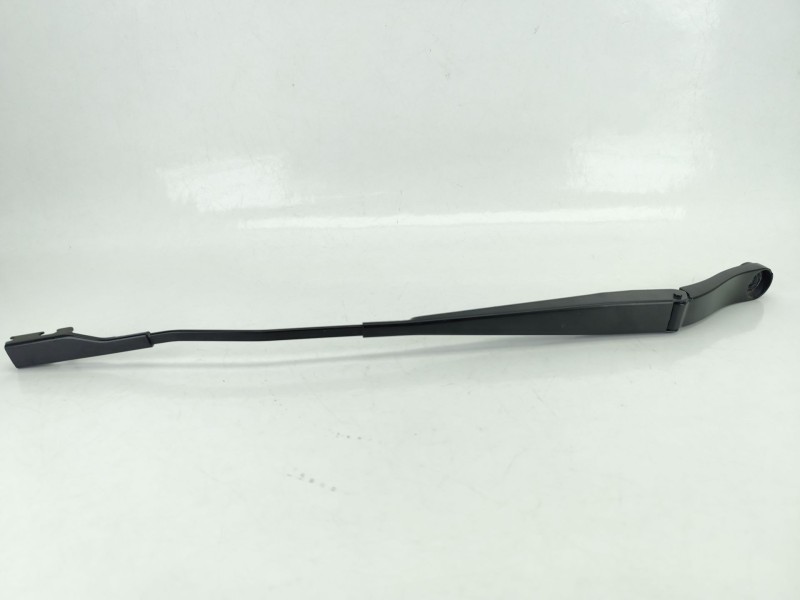Recambio de brazo limpia delantero izquierdo para mg zs suv (azs1) 1.5 vti referencia OEM IAM 10322678  