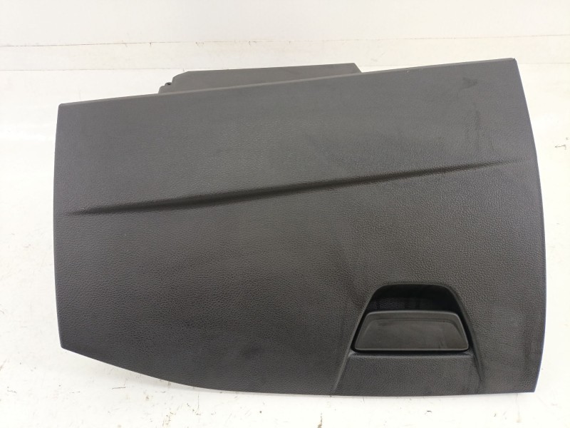 Recambio de guantera para ford focus iii turnier 1.6 tdci referencia OEM IAM BM51A06044  