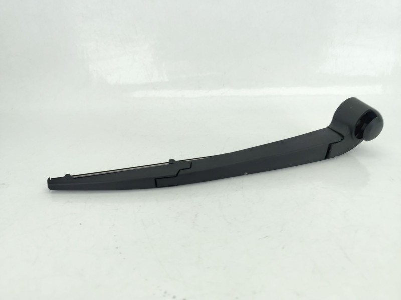 Recambio de brazo limpia trasero para mg zs suv (azs1) 1.5 vti referencia OEM IAM 10568621  
