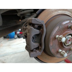 PINZA DE FRENO TRASERA DERECHA A6394200383 