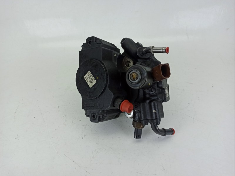 Recambio de bomba inyeccion para mercedes-benz clase c (w204) c 250 cdi (204.003) referencia OEM IAM A6510700101  