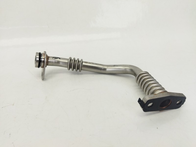 Recambio de tubo para audi a3 sportback (8va, 8vf) 1.6 tdi referencia OEM IAM 04L145736H  