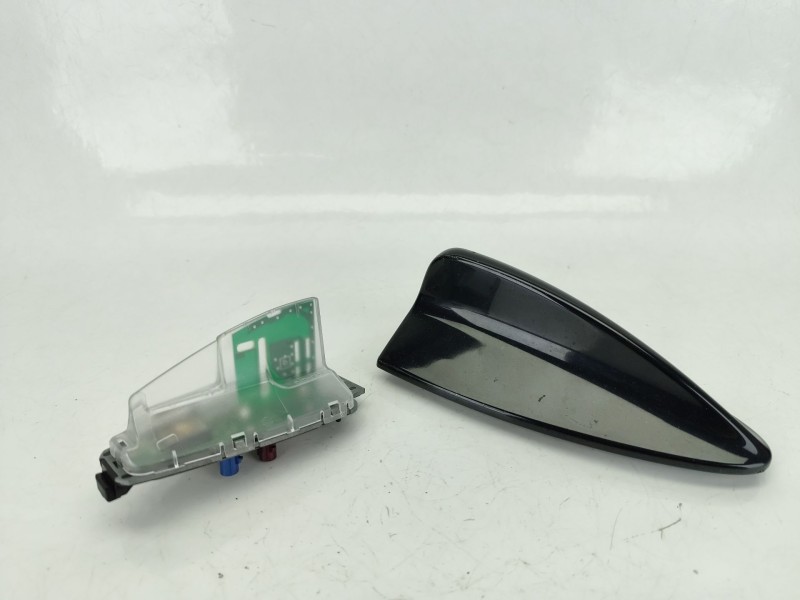 Recambio de base de antena para bmw x1 (e84) xdrive 23 d referencia OEM IAM 6950704  
