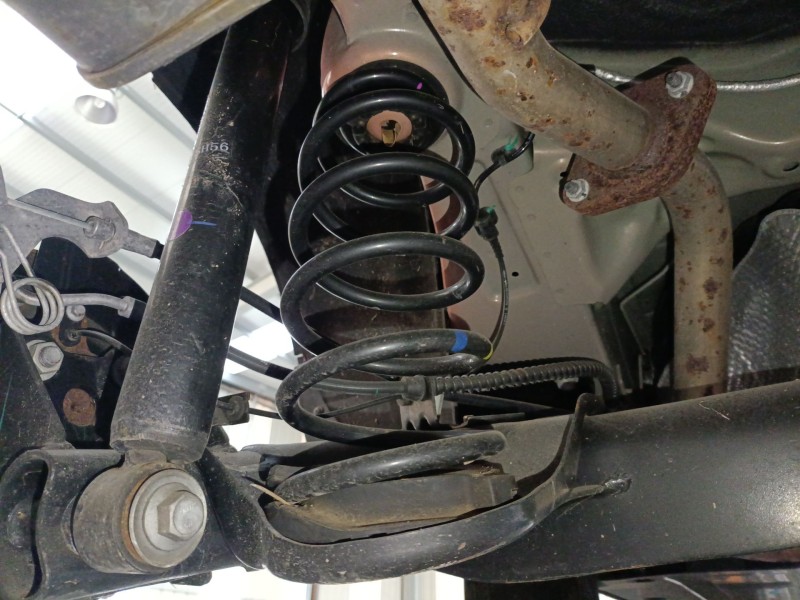Recambio de muelle amortiguacion para mg zs suv (azs1) 1.5 vti referencia OEM IAM 10886614  