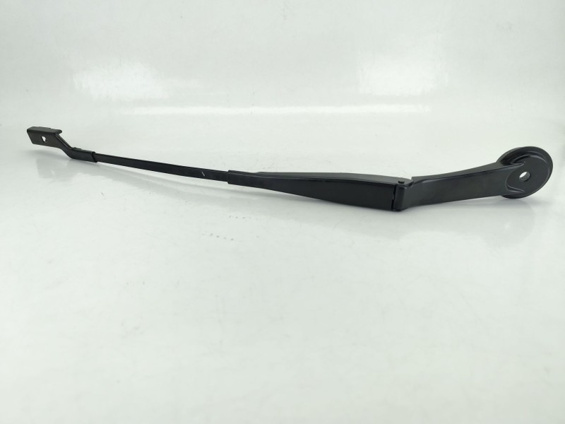 Recambio de brazo limpia delantero derecho para ford focus iii 1.5 tdci referencia OEM IAM 1868603  