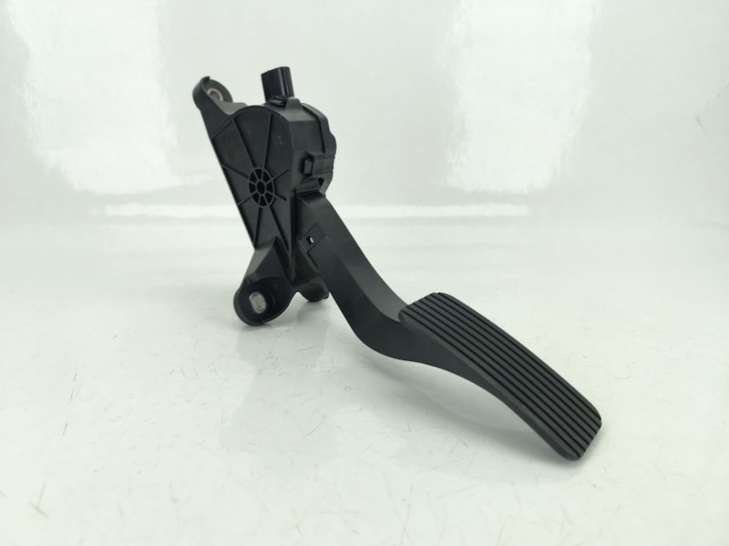 Recambio de potenciometro pedal para kia xceed (cd) 1.4 t-gdi referencia OEM IAM 32700G4200  