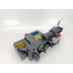 CAJA RELES / FUSIBLES 2045458601 