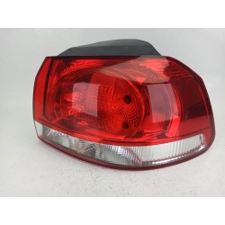 PILOTO TRASERO DERECHO 5K0945096E 