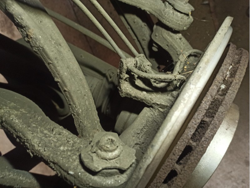 Recambio de mangueta trasera derecha para mercedes-benz clase c (w204) c 250 cdi (204.003) referencia OEM IAM   