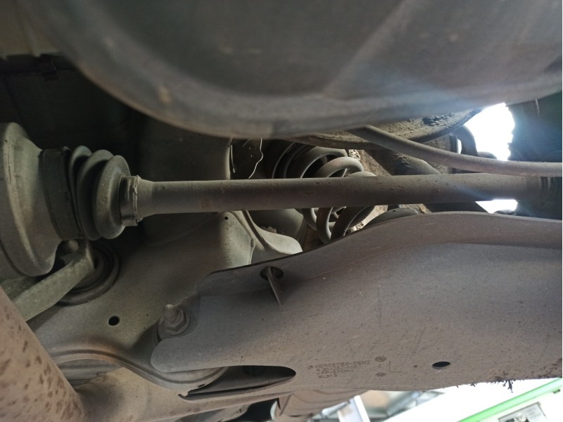 Recambio de transmision trasera izquierda para mercedes-benz clase c (w204) c 250 cdi (204.003) referencia OEM IAM   