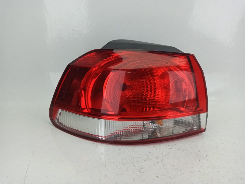 Recambio de piloto trasero izquierdo para volkswagen golf plus v (5m1, 521) 1.2 tsi referencia OEM IAM 5K0945095E  