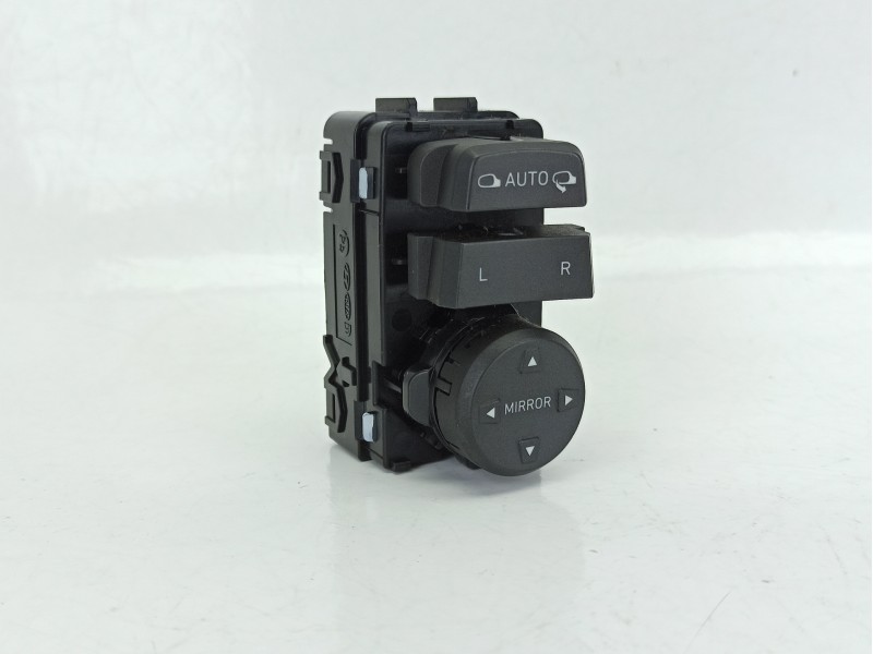 Recambio de mando retrovisor para hyundai i30 (pde, pd, pden) 1.0 t-gdi referencia OEM IAM 93530G3010  