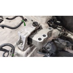 SOPORTE MOTOR DERECHO 68252999AB 