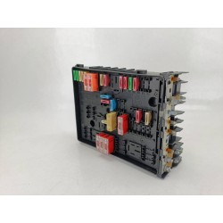 CAJA RELES / FUSIBLES 1K0937124K 