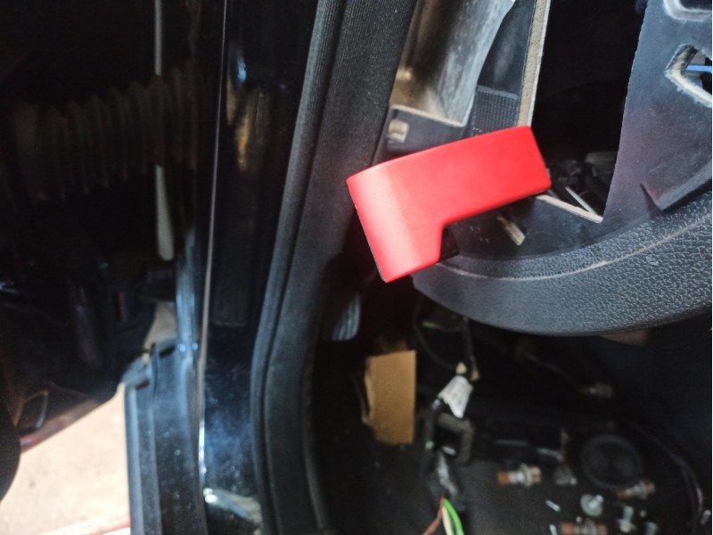 Recambio de maneta apertura capot para mercedes-benz clase c (w204) c 250 cdi (204.003) referencia OEM IAM   