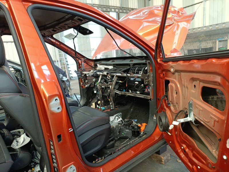 Recambio de gomas contorno puerta para mg zs suv (azs1) 1.5 vti referencia OEM IAM   