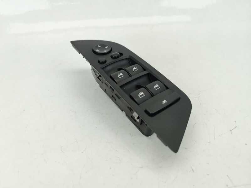 Recambio de mando elevalunas delantero izquierdo para bmw x1 (e84) xdrive 23 d referencia OEM IAM 61319216049  