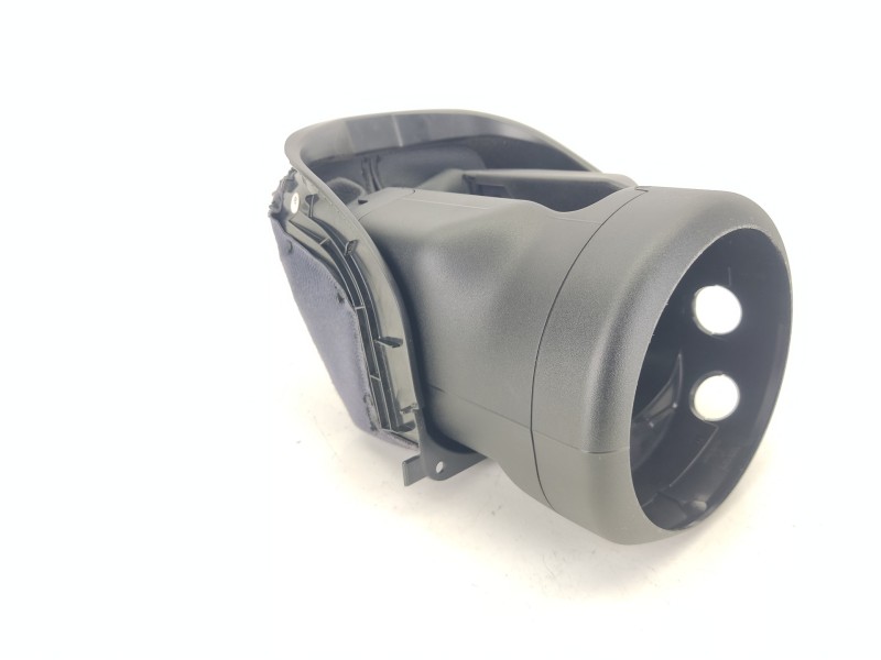 Recambio de embellecedor para mercedes-benz clase c (w204) c 250 cdi (204.003) referencia OEM IAM A2046820316  