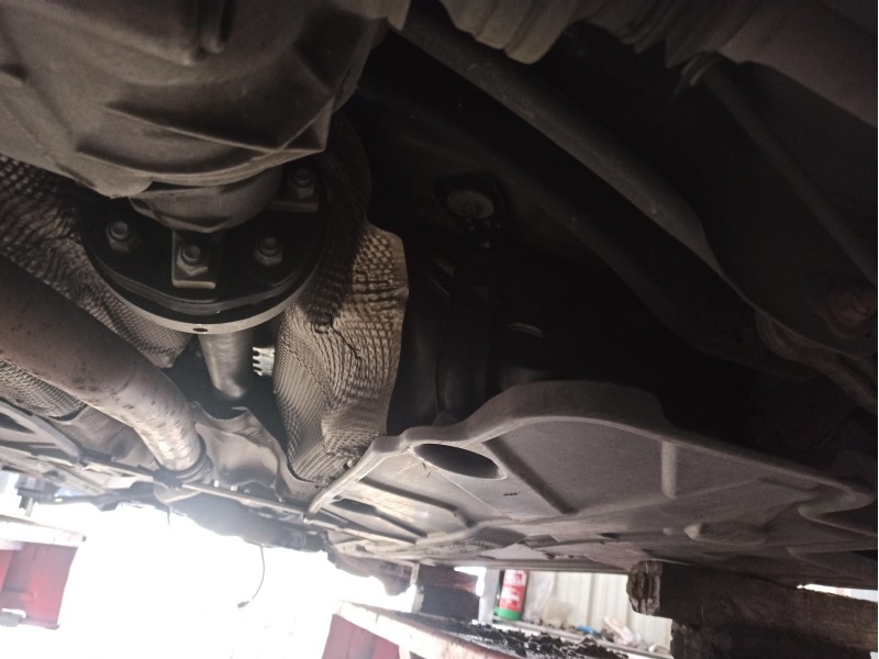 Recambio de deposito combustible para mercedes-benz clase c (w204) c 250 cdi (204.003) referencia OEM IAM   