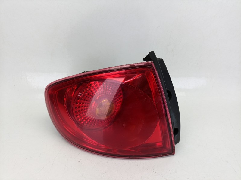 Recambio de piloto trasero izquierdo para seat altea (5p1) 1.9 tdi referencia OEM IAM 5P0945095D  