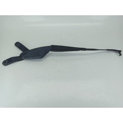BRAZO LIMPIA DELANTERO DERECHO A2048201544 