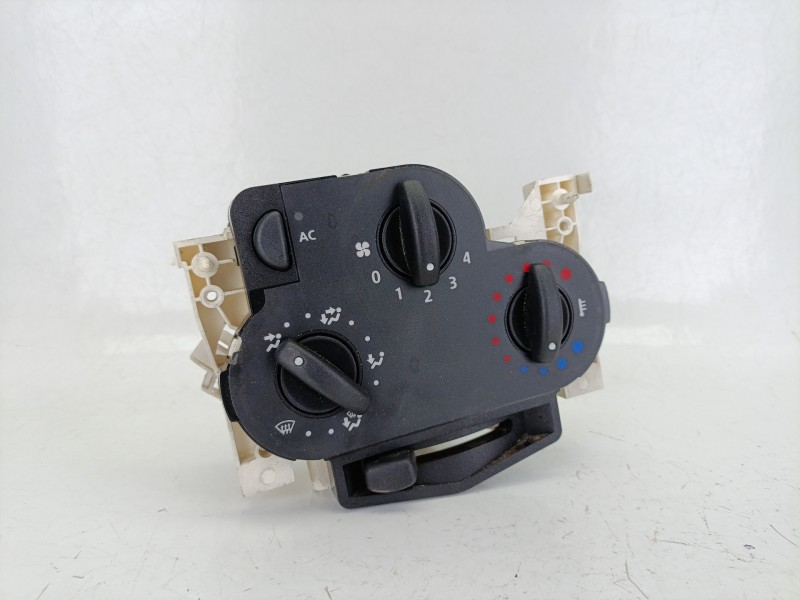 Recambio de mando calefaccion / aire acondicionado para dacia logan mcv (ks_) 1.5 dci (ks0k) referencia OEM IAM 69570001  