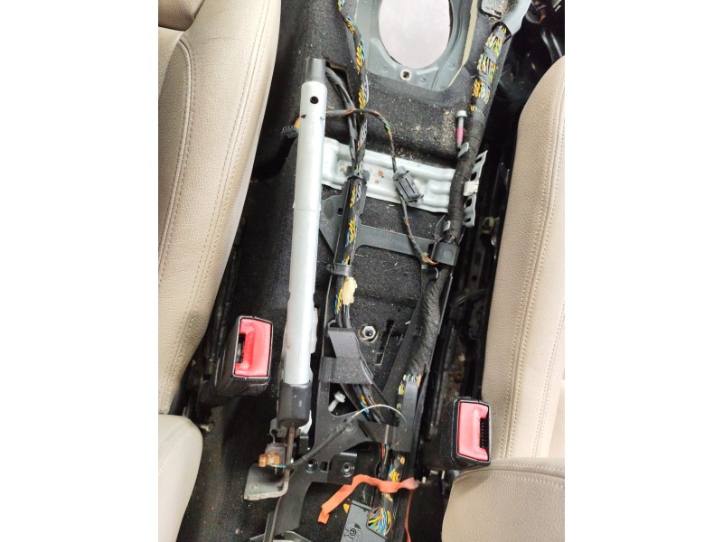 Recambio de palanca freno para bmw x1 (e84) xdrive 23 d referencia OEM IAM 34406782749  