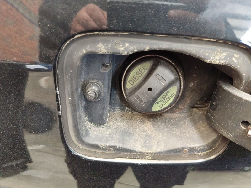 Recambio de tapon combustible para bmw x1 (e84) xdrive 23 d referencia OEM IAM 16117222392  