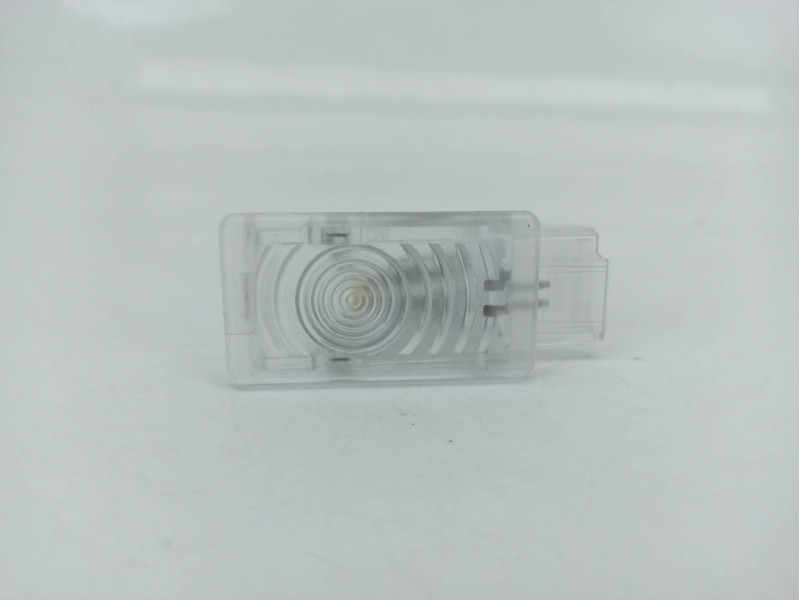 Recambio de luz interior para opel mokka / mokka x (j13) 1.4 (_76) referencia OEM IAM 13503059  