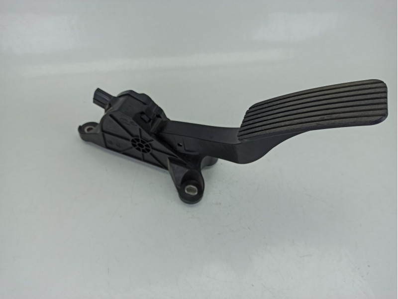 Recambio de potenciometro pedal para hyundai i30 (pde, pd, pden) 1.0 t-gdi referencia OEM IAM 327000G4200  