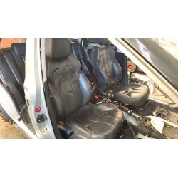 ASIENTO DELANTERO DERECHO 