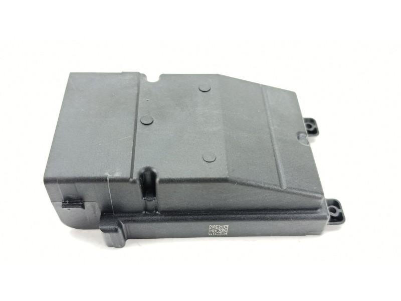 Recambio de modulo electronico para volvo v60 ii (225) b4 mild-hybrid referencia OEM IAM 32410190  