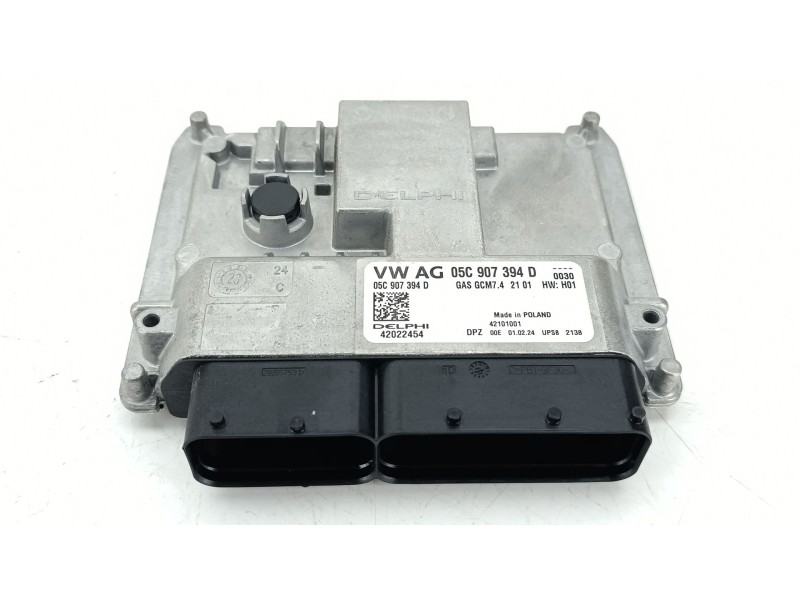 Recambio de centralita motor uce para volkswagen t-roc (a11, d11) 1.0 tsi referencia OEM IAM 05C907394D  