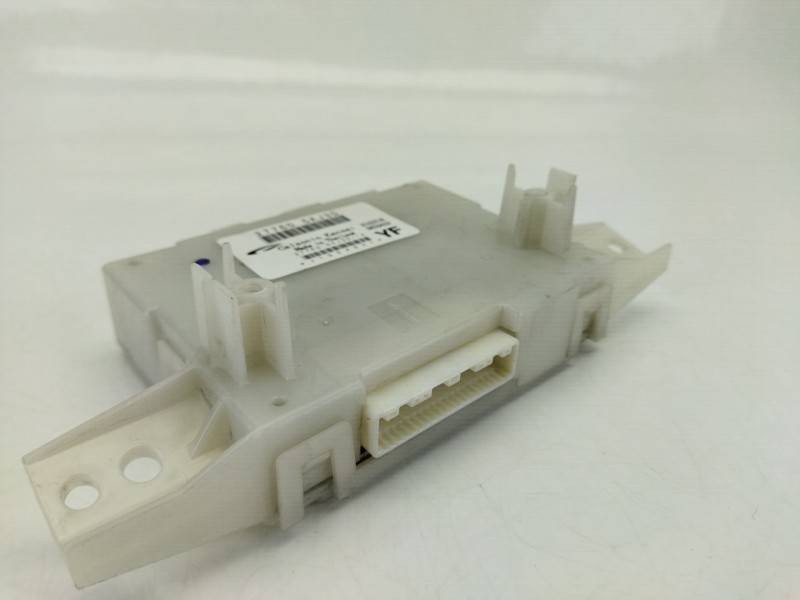 Recambio de modulo electronico para nissan navara np300 pick-up (d23, d23t) 2.3 dci referencia OEM IAM 277605KJ3D  