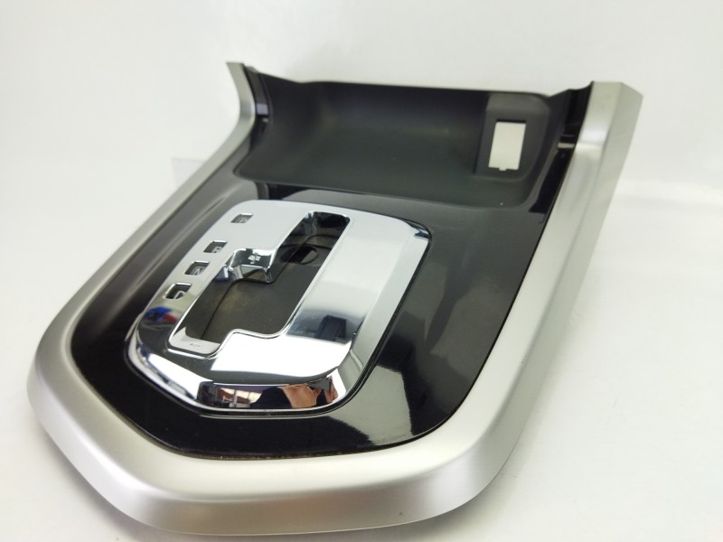 Recambio de moldura para nissan navara np300 pick-up (d23, d23t) 2.3 dci referencia OEM IAM 969414JA0A  